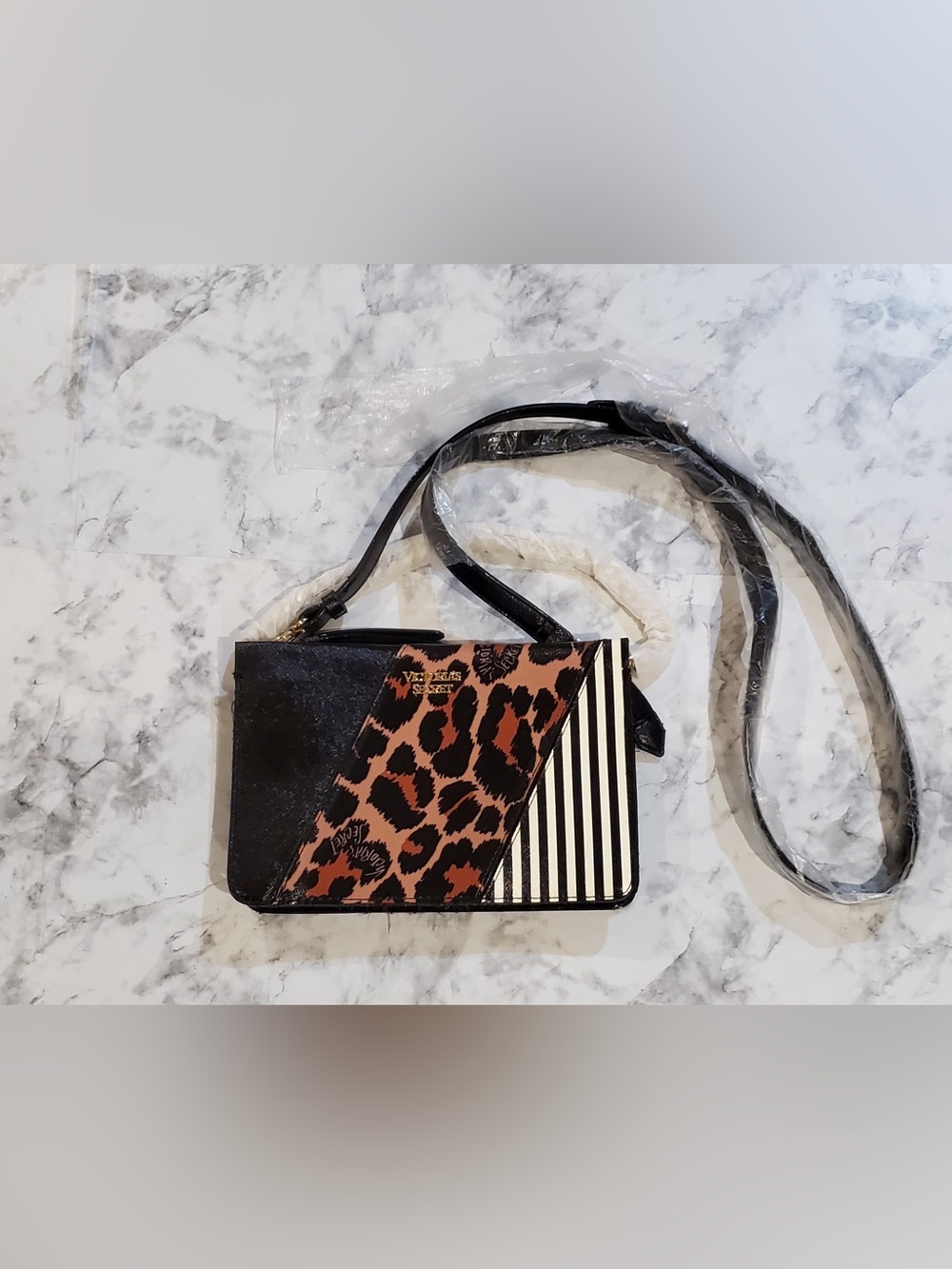 Victorias Secret Women’s Crossbody Shoulder Purse Leopard Print Gold Chain
